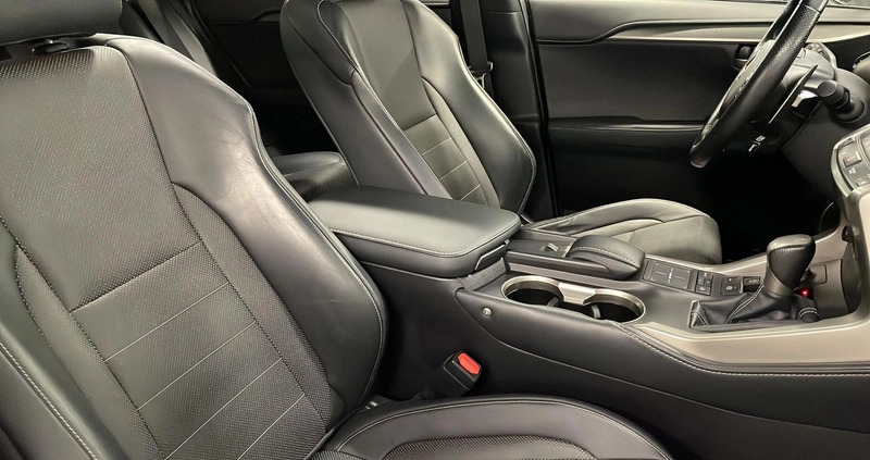 Lexus NX cena 128000 przebieg: 142270, rok produkcji 2017 z Gostyń małe 301